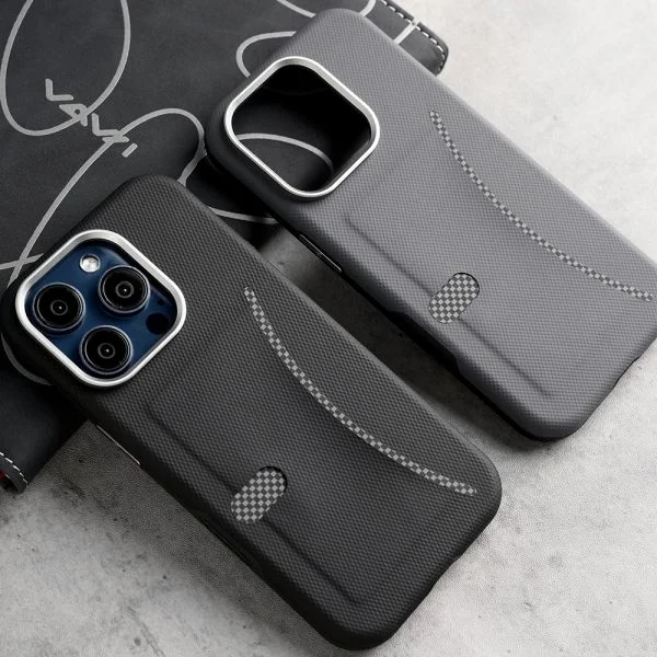 Protective Magnetic Back Cover- iPhone - Image 5